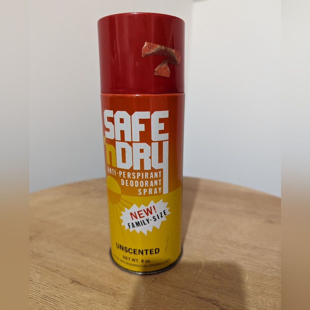 VTG Faux Storage "Safe 'n Dry" Metal Bottle